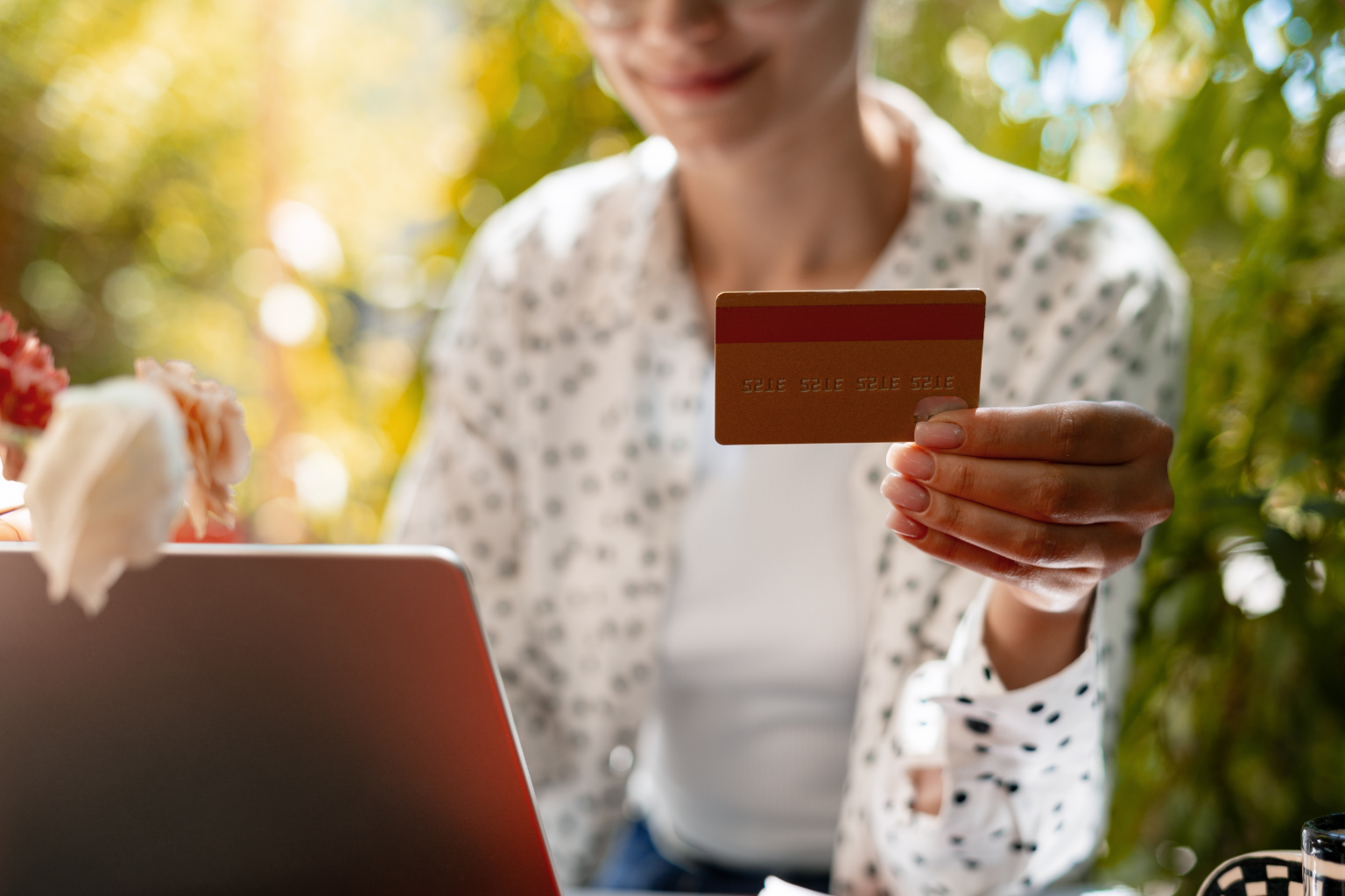 E-Ticaret Platformlarında Güvenlik: Müşteri Verilerini ve Ödeme Sistemlerini Koruma